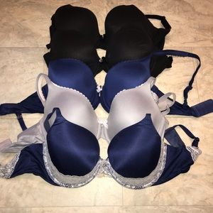 Lot of 32DDD Victorias Secret Bras